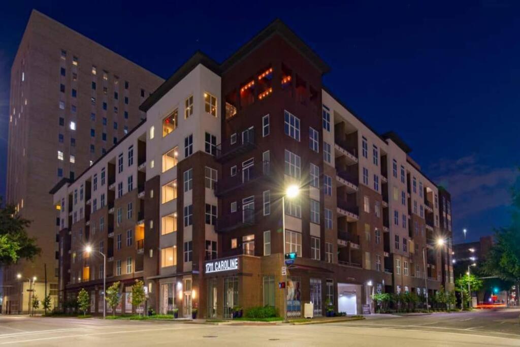Apto 1 Bed - Kitchen - Free Parking Lägenhet Houston Exteriör bild