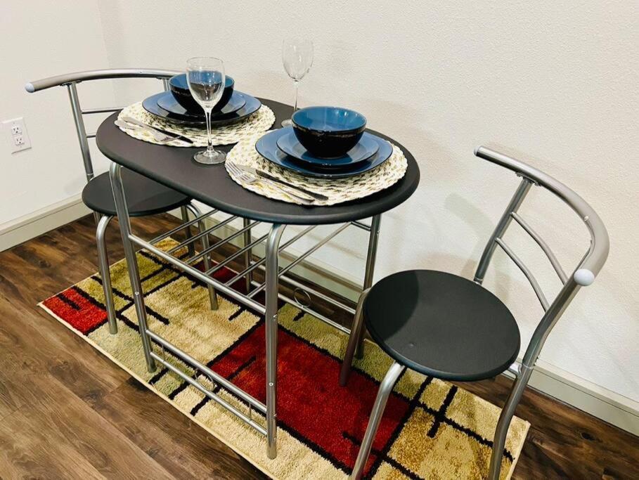 Apto 1 Bed - Kitchen - Free Parking Lägenhet Houston Exteriör bild